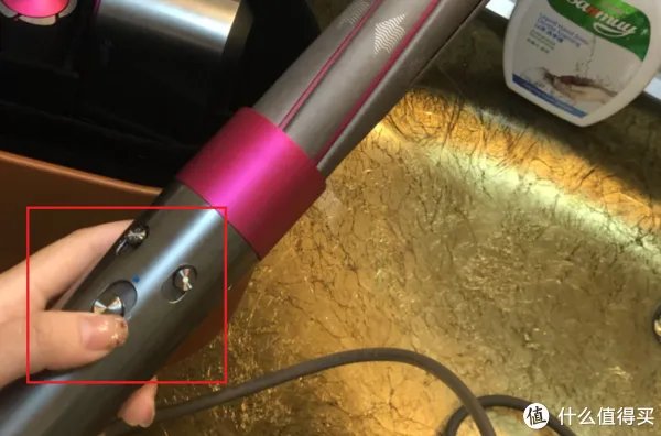 从开箱到使用,实测戴森卷发棒的使用效果