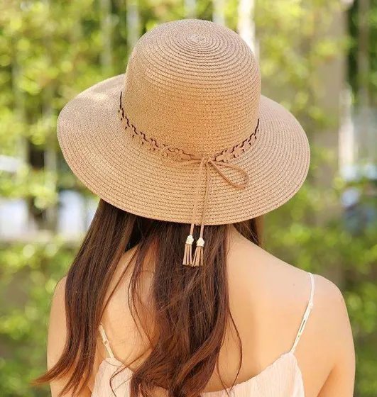 草编帽是什么时候流行起来的？