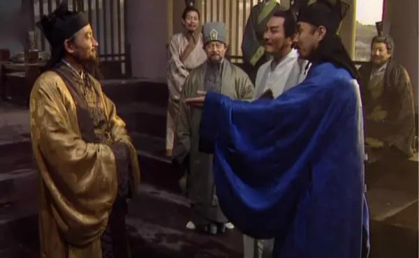 正史中，东吴西蜀九大谋士，有八位终生都是武将吗？