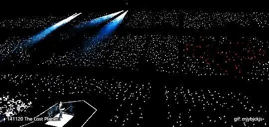 为什么我最近听到EXO回归了是什么意思，他们之前怎么了？