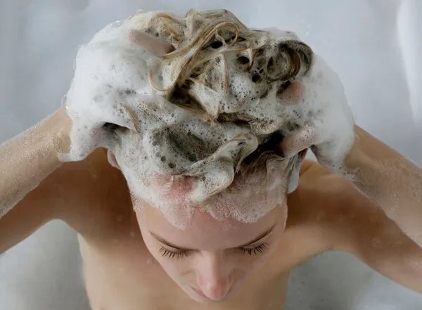 头有螨虫用什么洗发水最好