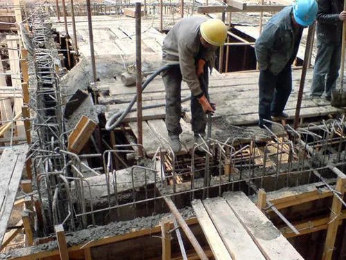 钢筋混凝土密度是多少