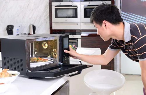 微波炉工作原理 微波炉清洁方法