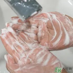 Freeplus洗面奶怎么样？芙丽丝芳洗面奶好用吗