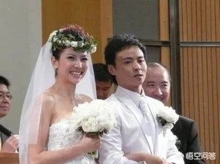 有哪些明星姐弟恋让人最羡慕？