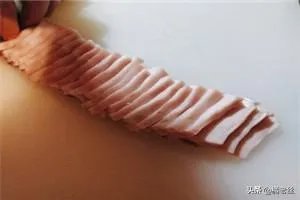 家常扣肉怎么做？