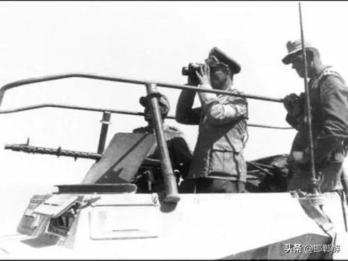 隆美尔为什么珍爱蓝马克斯勋章，并从不穿便装？