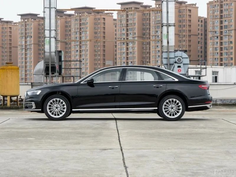 奥迪A8L2022款5座最低价格是多少钱？