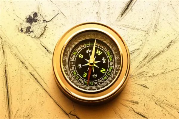 指南针在月球上能正确指引方向吗