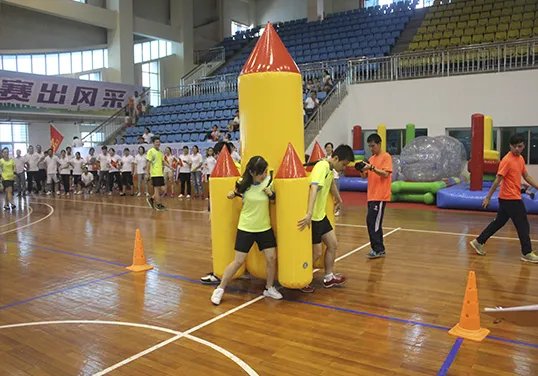 要5个或以上的趣味运动会的项目