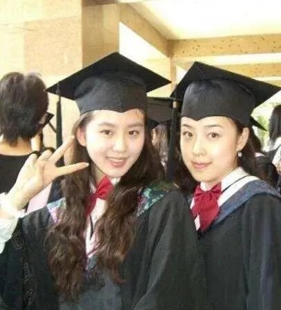 扒一扒明星毕业照，看看明星的颜值是如何“疯狂生长”的？