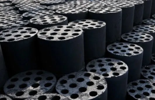 如何快速将蜂窝煤点着？