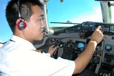 威海女孩安检时因抑郁症被拒绝登机，这事你怎么看？