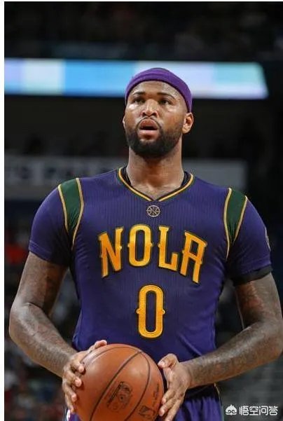 考辛斯来到勇士后，勇士在关键时刻的终极阵容会有变化吗？