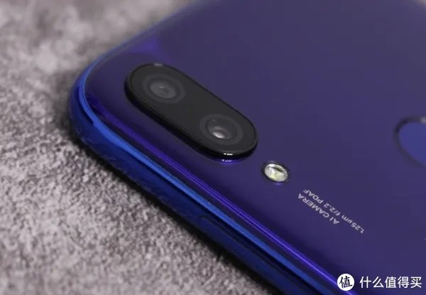 超划算入门级全面屏手机——小米play智能手机评测