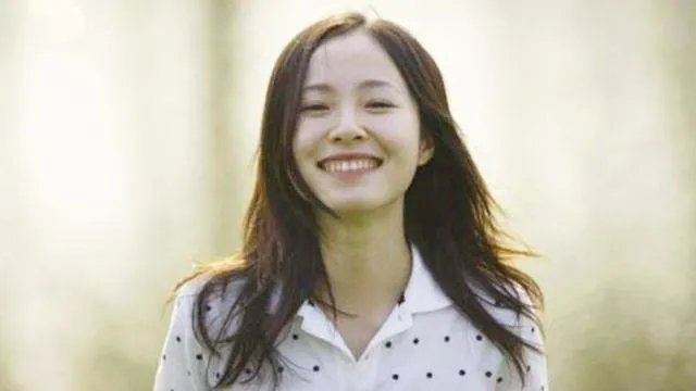 江一燕回应获建筑奖惹争议，为何江一燕做慈善，拿奖屡屡惹争议？