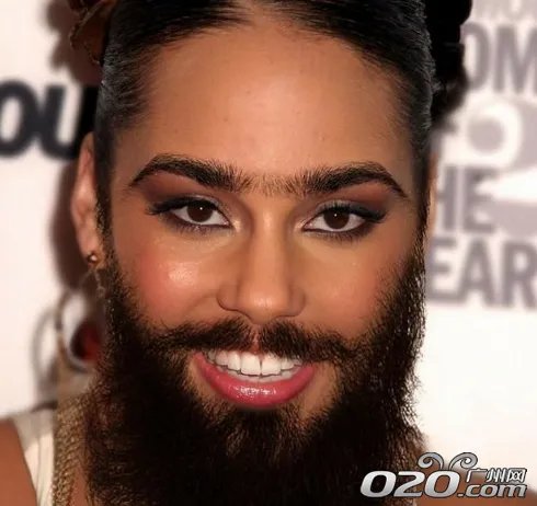 有女生长胡子的吗，最好上图