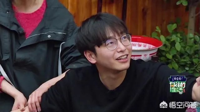 《向往的生活》彭昱畅“瞬间”瘦回巅峰状态，真的是为了接吻戏吗？