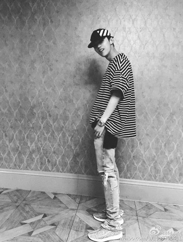 鹿晗的演技配的上天价片酬吗?