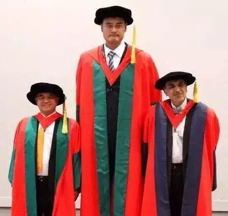 扒一扒明星毕业照，看看明星的颜值是如何“疯狂生长”的？