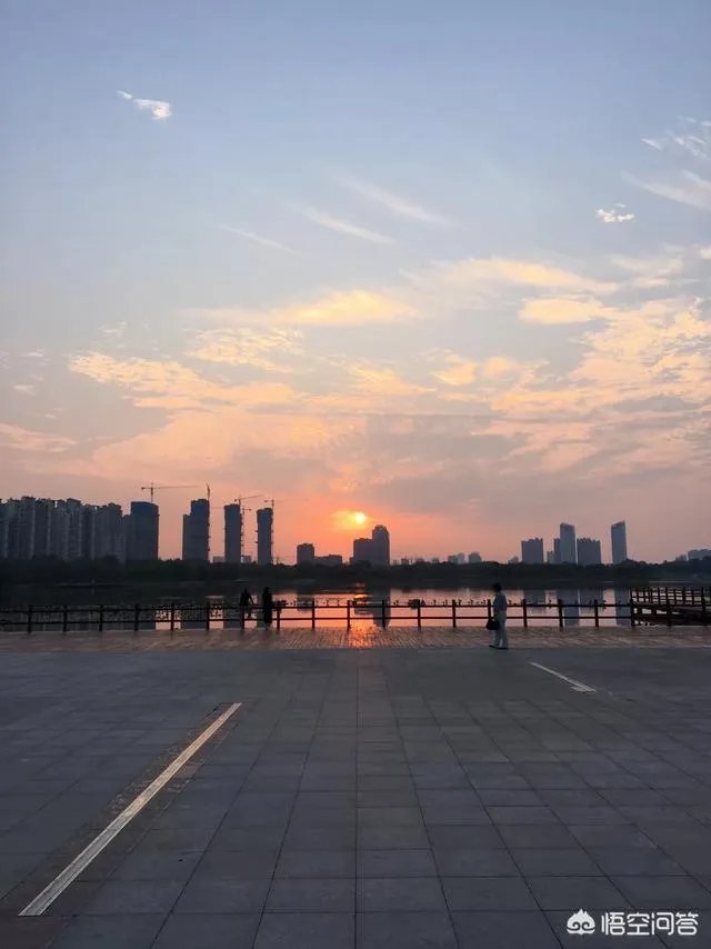 年近了，乡情浓了，如何对的乡情？