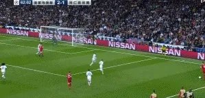 皇马和拜仁欧冠次回合比赛中，怎么解读J罗进球后的动作？