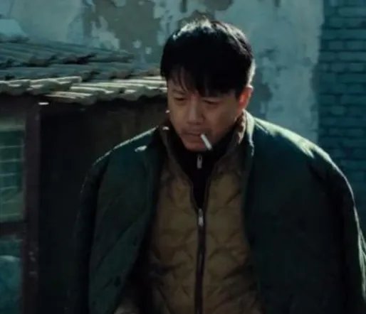 《双探》的核心剧情是个复仇故事，网上好评不断，它真的实至名归吗？