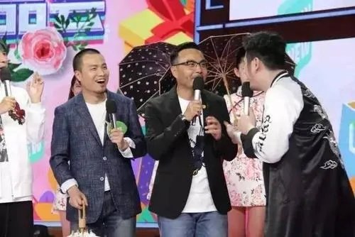 你更喜欢《快乐大本营》还是《天天向上》？