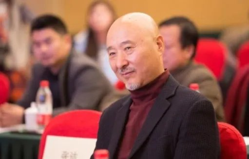 陈佩斯为什么被央视封