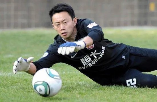 李帅900万转会申花成主力，会再回恒大吗？