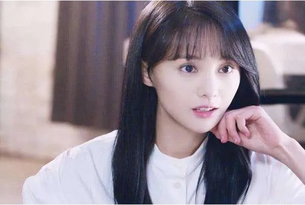 为什么郑爽宁可得罪粉丝，也要照顾工作人员的感受？