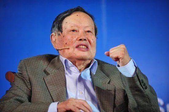 杨振宁获“求是终身成就奖”，这个奖在国际上的地位如何？