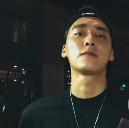 李易峰凌晨发文说了什么？