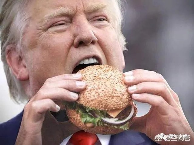 为何说，特朗普再次痛批已故议员麦凯恩，是借机威胁投反对票的共和党议员，不要再犯错？