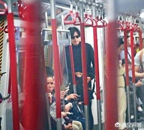 香港明星周润发一生为什么那么节俭?你怎么看?