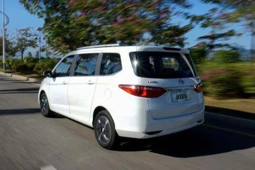 长安和奇瑞两者动力都十分硬,那它们的的发动机有什么区别?