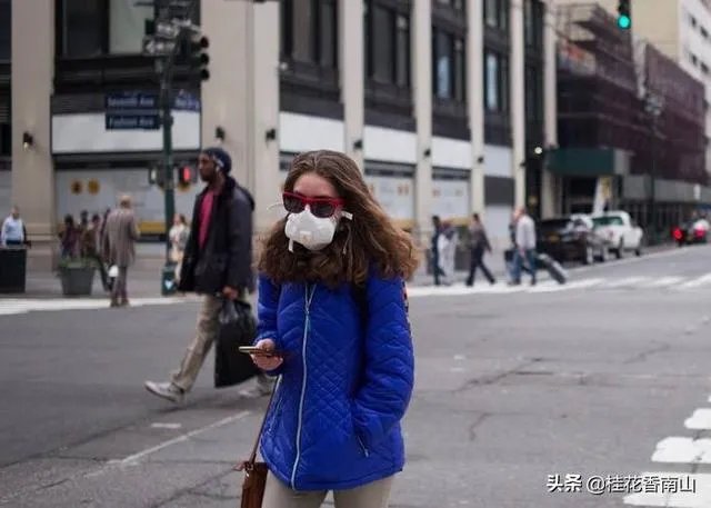 如何看待美国疫情确诊病例累计已达到33万多人呢？