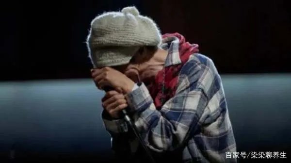 贵州公交坠湖,21人遇难:今生,你其实已经和很多人告过别了,你赞同吗?