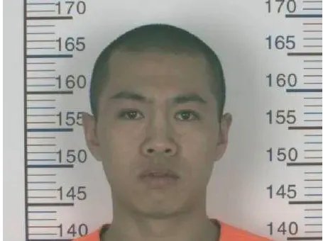 内蒙古一嫌疑人外出就医时逃跑，警方是如何发布悬赏通告的？