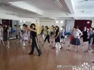 大众交谊舞好学吗？需要注意什么呢？