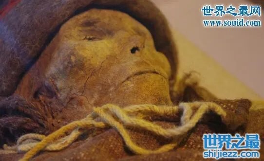 江苏泰州明代不腐女尸，经千年鲜如活人(慎入) 