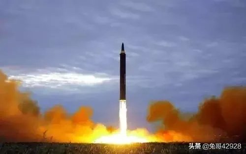 假设伊朗要发展洲际导弹,有哪些技术难题?最少要多大的射程才能威胁到美国东海岸?