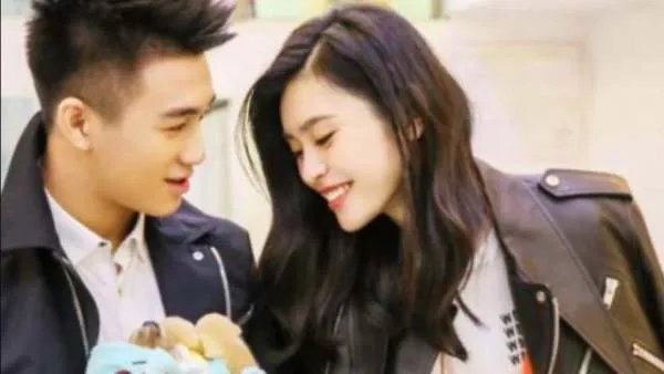 奚梦瑶被何猷君求婚，高富帅都想找什么样的女生？