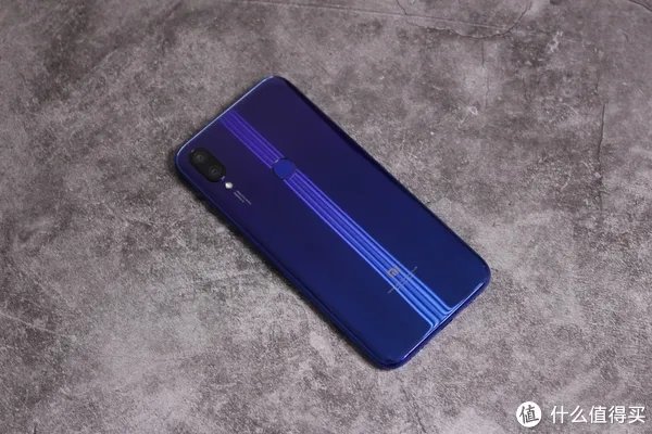 超划算入门级全面屏手机——小米play智能手机评测