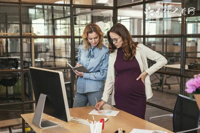 染发前一天可以洗头吗