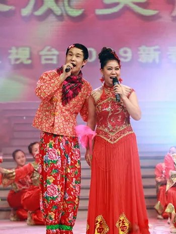 沈春阳个人资料，沈春阳照片，沈春阳和小沈阳，沈春阳 樱桃红