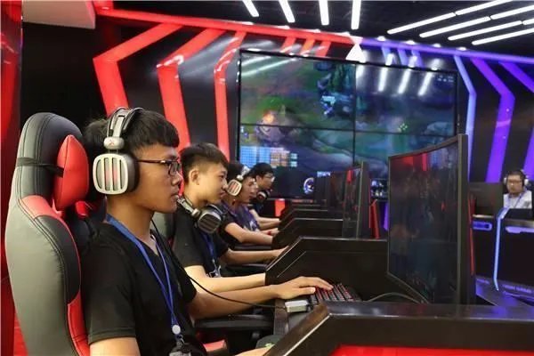 IG晋级8强！IG状态良好势不可挡，ning王在比赛中起了多大作用？