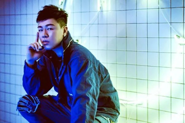 胡彦斌十大经典歌曲排行榜：《月光》上榜，第五太“烫嘴”