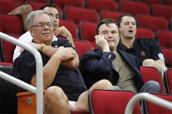 莫雷事件发酵,多位明星声明不会出席,NBA中国赛将何去何从?