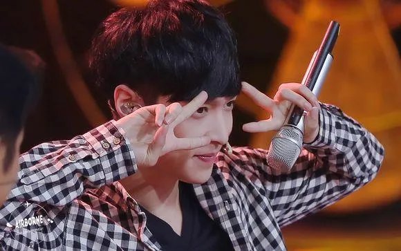 张艺兴参加的原创节目